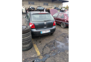 Malle/Hayon arriere VOLKSWAGEN POLO 4 Photo n°9