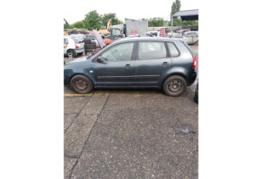 Malle/Hayon arriere VOLKSWAGEN POLO 4 Photo n°12