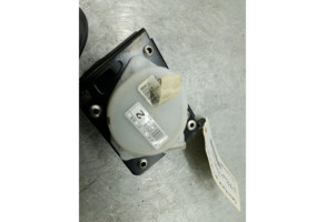 Ceinture arriere droit CITROEN C4 2 Photo n°4
