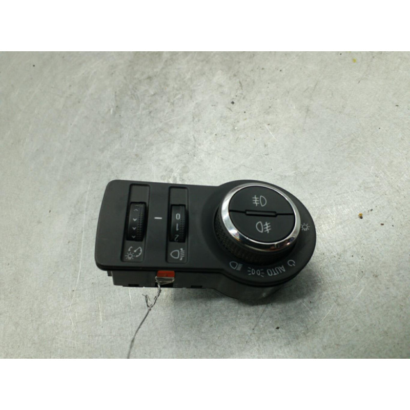 Commodo phare OPEL ASTRA J Photo n°1