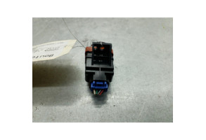 Bouton de warning HONDA CIVIC 7 Photo n°1