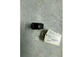 Interrupteur de leve vitre arriere gauche PEUGEOT 206 Photo n°1