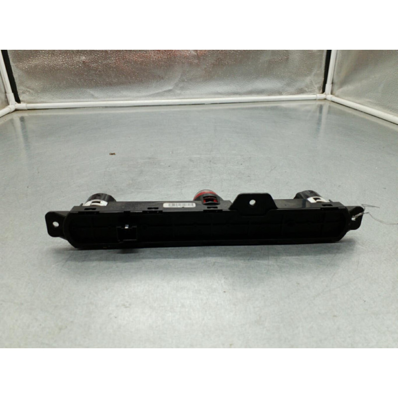 Bouton de warning FIAT 500 2 Photo n°1