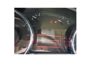 Bouton de warning PEUGEOT 3008 1 Photo n°16