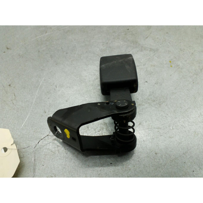 Attache ceinture arriere gauche BMW SERIE 5 E39 Photo n°1