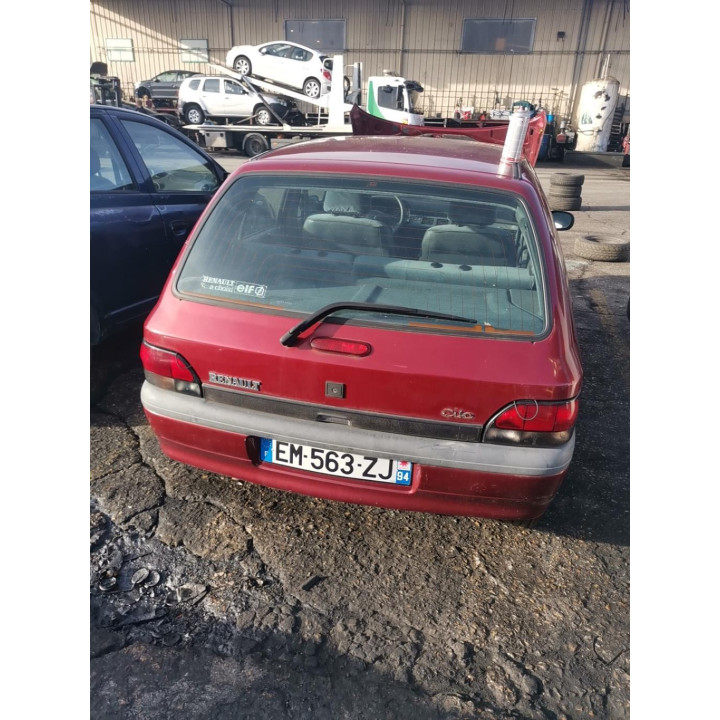 Compresseur clim RENAULT CLIO 1 Photo n°10