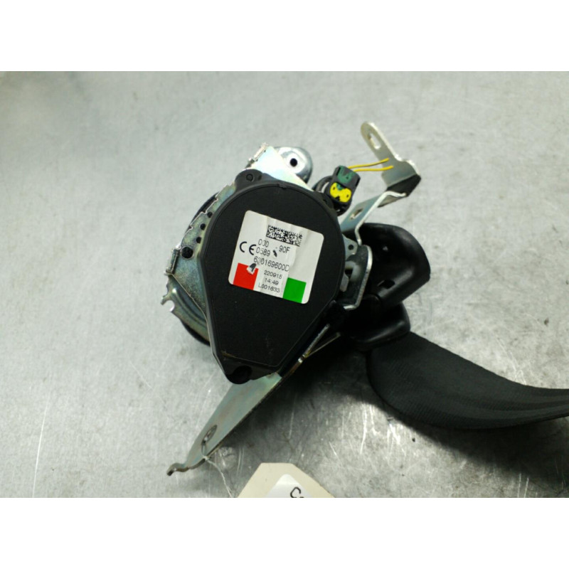 Ceinture arriere droit TOYOTA AVENSIS 3 Photo n°1