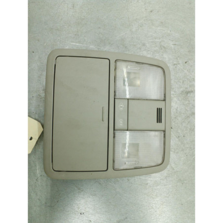 Eclairage de plafonnier TOYOTA AVENSIS 3