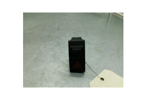 Bouton de warning SKODA RAPID Photo n°3