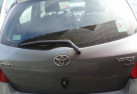 Verin de coffre TOYOTA YARIS 2 Photo n°8