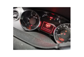 Bouton de warning PEUGEOT 3008 1 Photo n°20