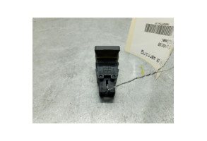 Bouton de warning SUZUKI SX4 1 Photo n°2