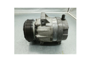 Compresseur clim RENAULT LAGUNA 2 Photo n°2