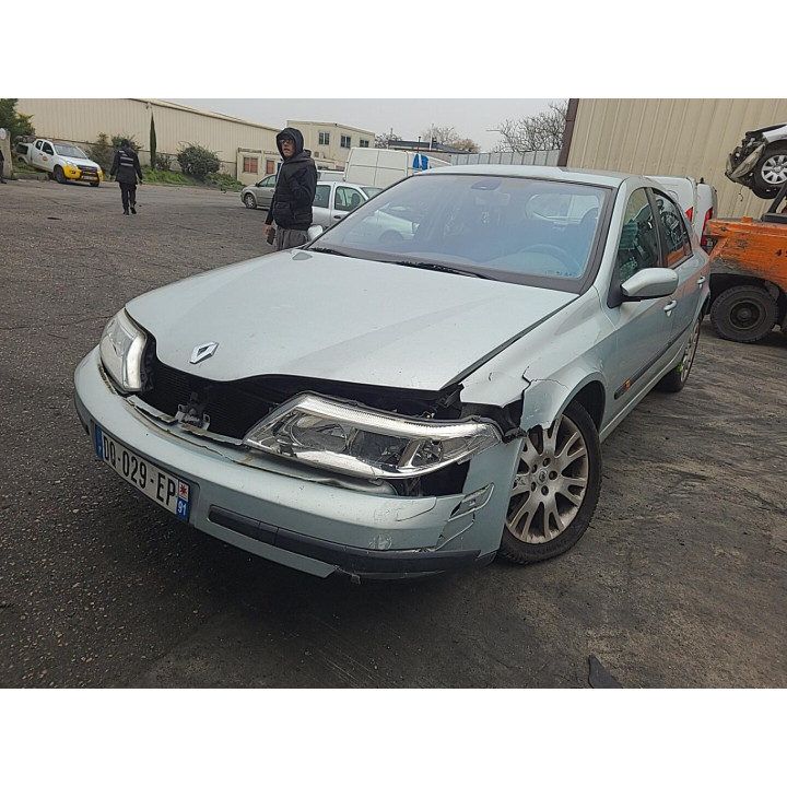 Compresseur clim RENAULT LAGUNA 2 Photo n°15
