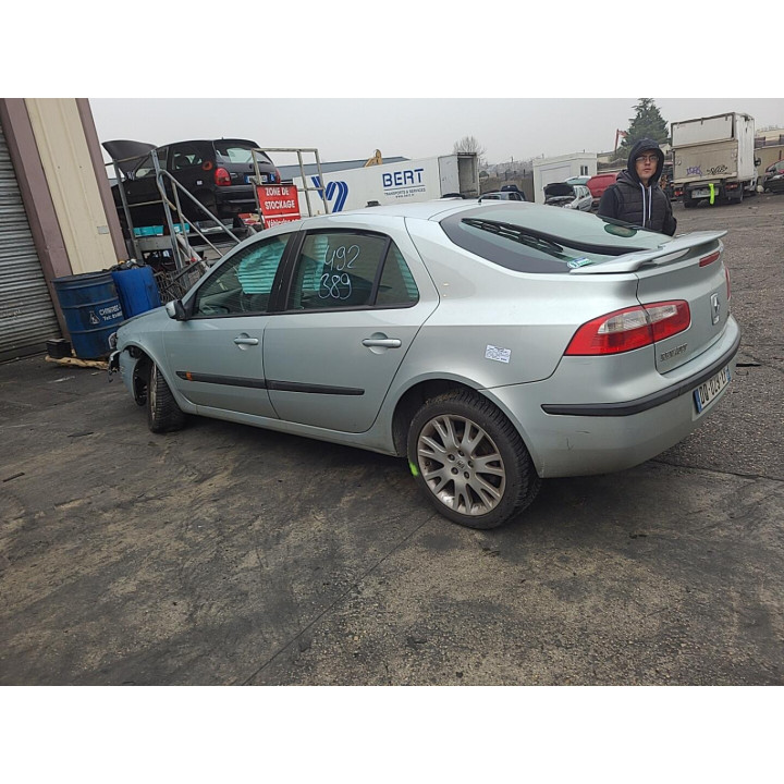 Compresseur clim RENAULT LAGUNA 2 Photo n°20