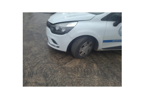 Poignee interieur arriere droit RENAULT CLIO 4 Photo n°13