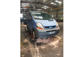 Calandre RENAULT TRAFIC 2 Photo n°14