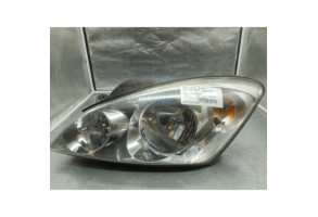 Optique avant principal gauche (feux)(phare) KIA CEE-D 1 SPORT WAGON Photo n°4