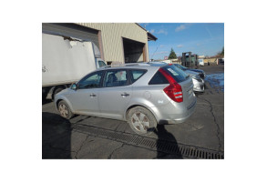 Optique avant principal gauche (feux)(phare) KIA CEE-D 1 SPORT WAGON Photo n°17
