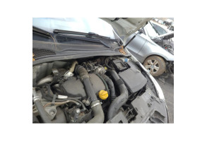 Becquet RENAULT CLIO 4 Photo n°13