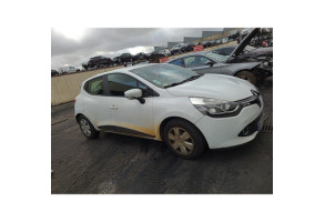 Becquet RENAULT CLIO 4 Photo n°14