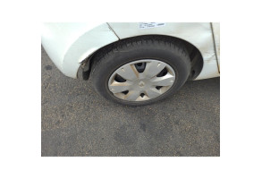 Becquet RENAULT CLIO 4 Photo n°19