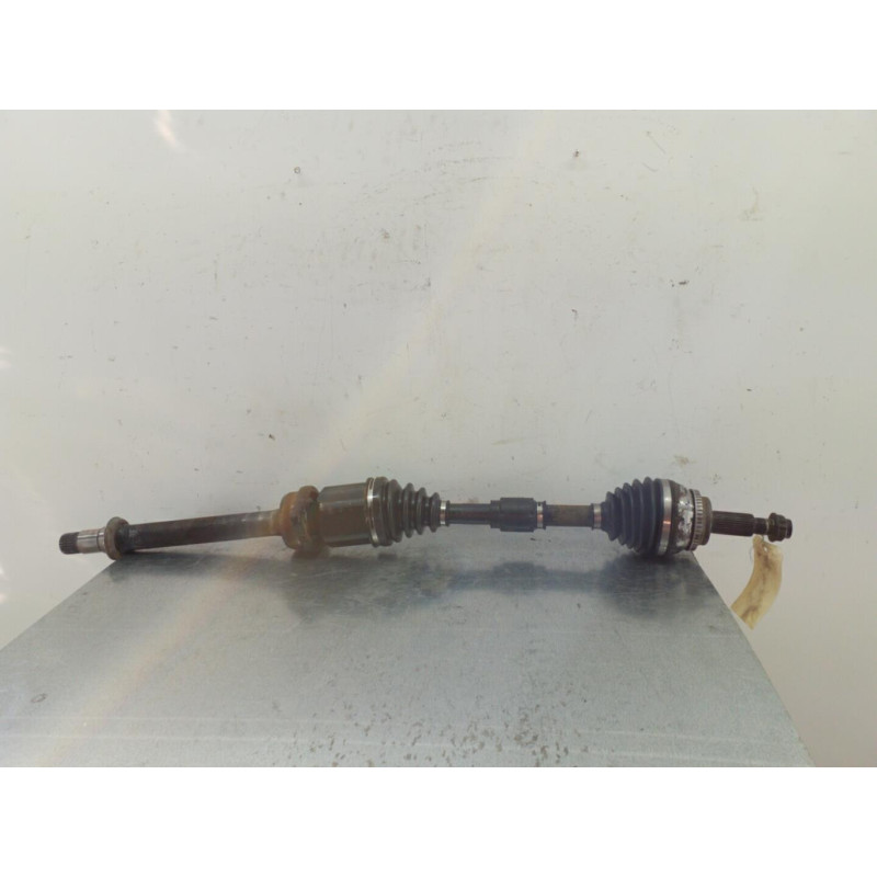 Cardan droit (transmission) TOYOTA AVENSIS VERSO Photo n°1