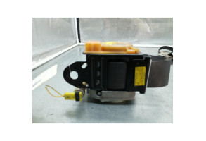 Ceinture avant droit TOYOTA AVENSIS VERSO Photo n°1