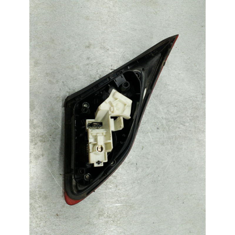 Feu arriere secondaire droit (feux) OPEL ASTRA J Photo n°1