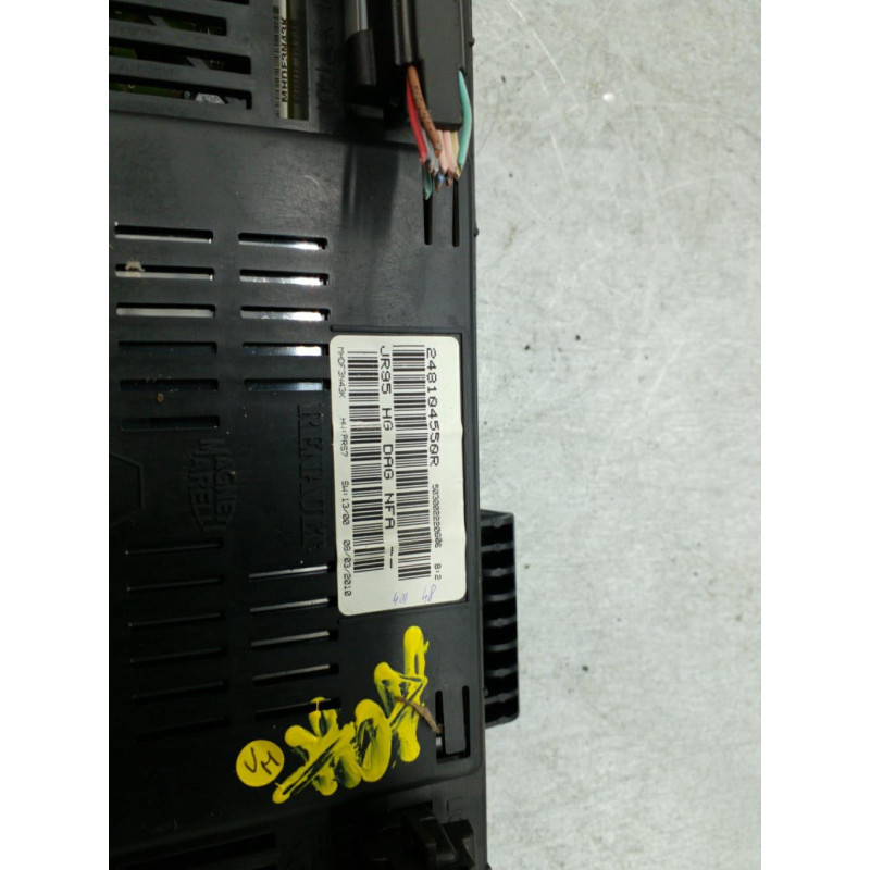 Ecran GPS RENAULT SCENIC 3 Photo n°1