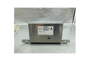 Ecran GPS NISSAN PRIMERA 4 Photo n°1