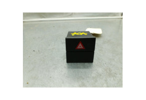 Bouton de warning OPEL MERIVA A Photo n°2
