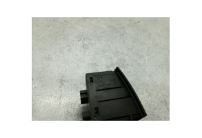 Bouton de warning BMW SERIE 3 E90 Photo n°1