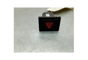 Bouton de warning VOLKSWAGEN TOUAREG 1 Photo n°1