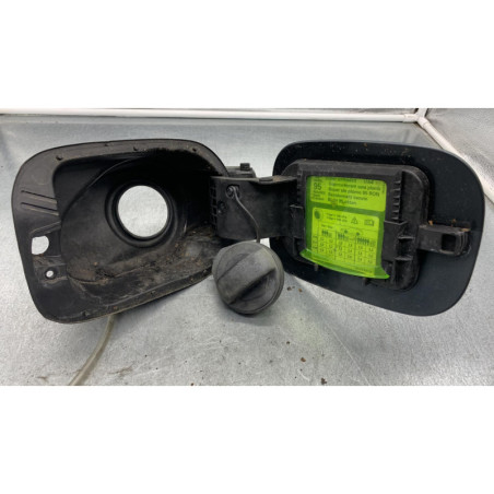 Trappe d'essence SKODA OCTAVIA 3