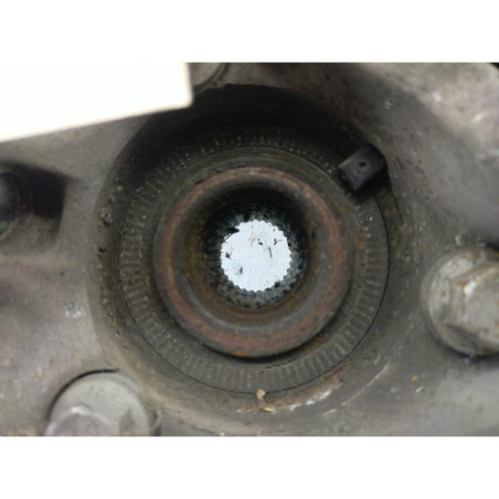 Pivot de moyeu avant gauche OPEL INSIGNIA 1
