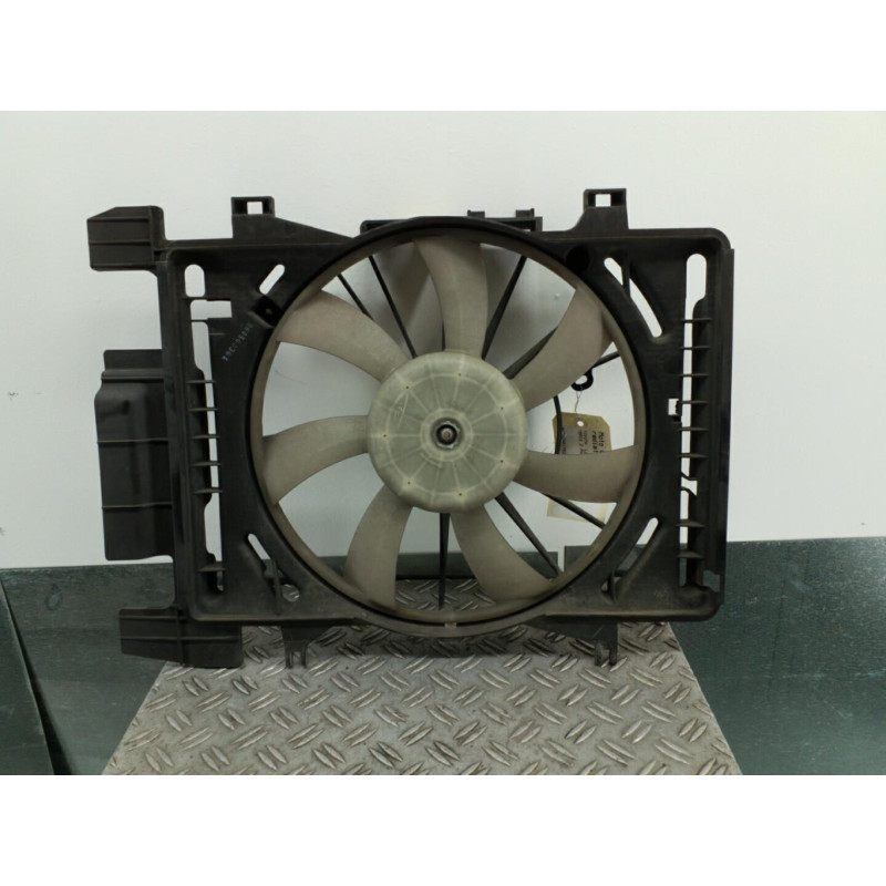 Moto ventilateur radiateur TOYOTA YARIS 2 Photo n°1