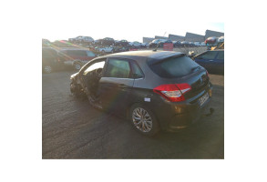 Becquet CITROEN C4 2 Photo n°8