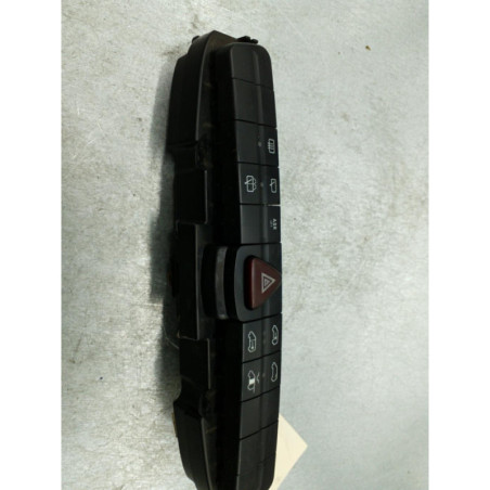 Bouton de warning MERCEDES VITO 447 MIXTO
