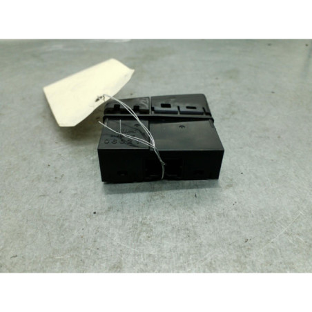 Bouton de warning SUZUKI SWIFT 4