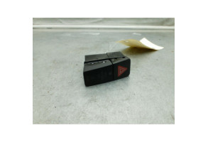 Bouton de warning SUZUKI SWIFT 4 Photo n°3