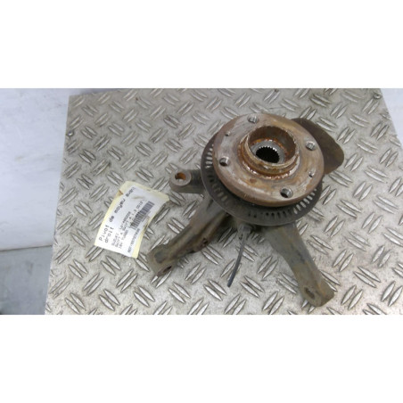 Pivot de moyeu avant droit SUZUKI SWIFT 4