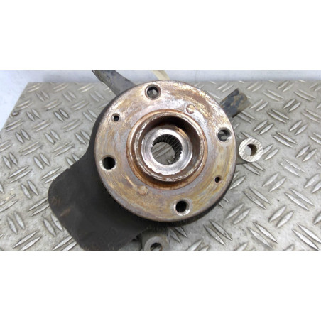 Pivot de moyeu avant droit SUZUKI SWIFT 4
