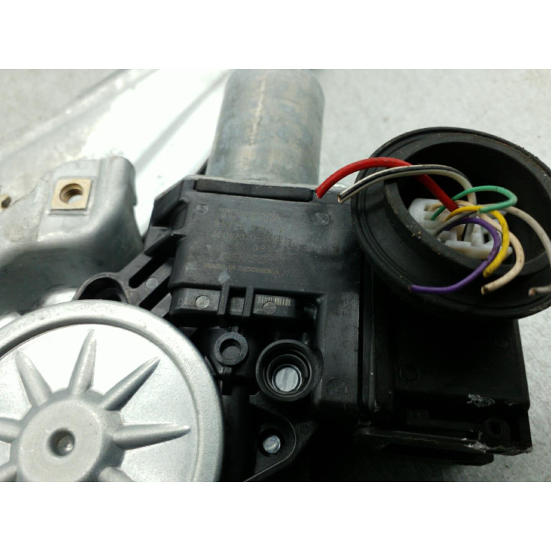 Leve vitre electrique arriere droit TOYOTA C-HR 1 Photo n°1