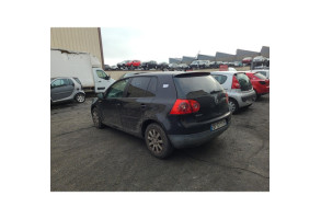 Feu arriere secondaire droit (feux) VOLKSWAGEN GOLF 5 Photo n°9
