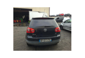 Feu arriere secondaire droit (feux) VOLKSWAGEN GOLF 5 Photo n°15