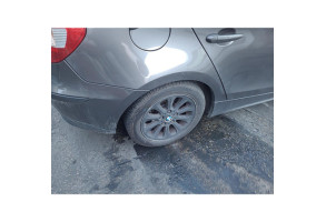 Pare boue arriere gauche BMW SERIE 1 E87 Photo n°9