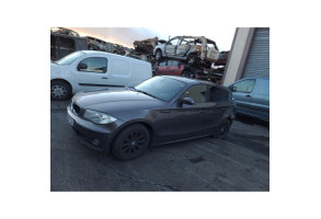 Pare boue arriere gauche BMW SERIE 1 E87 Photo n°11