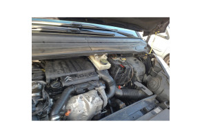 Becquet CITROEN C4 PICASSO 1 Photo n°18