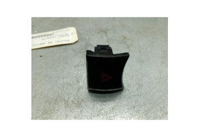 Bouton de warning PEUGEOT ION Photo n°1